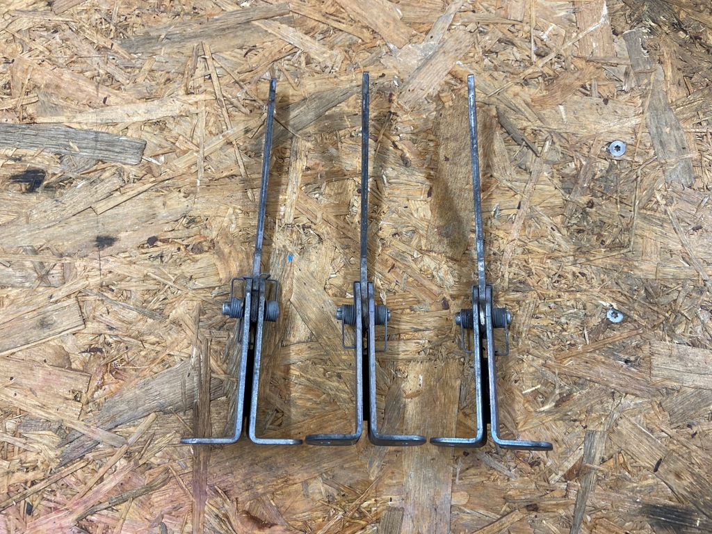 фото №1, Обмежувач двері задня renault trafic iii 04999r