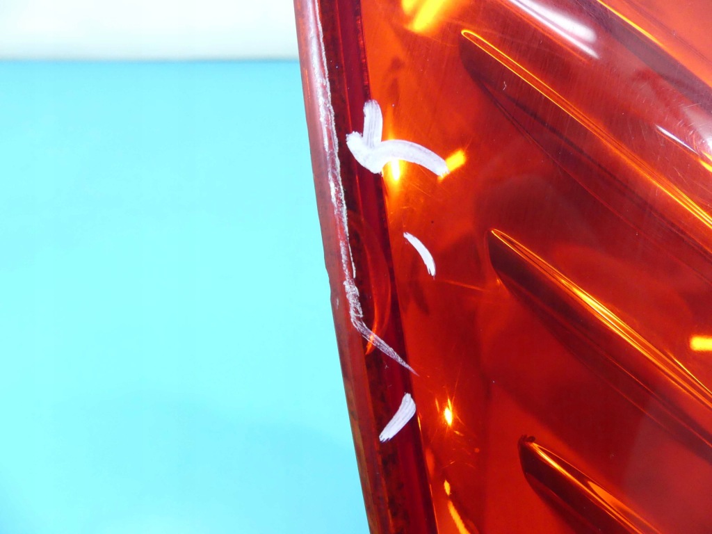 фото №3, Лампа задняя левая renault thalia ii sedan 08-13 eu