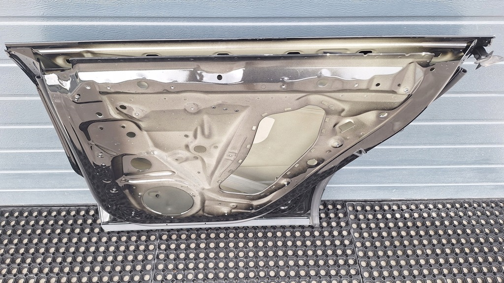 фото №15, Audi q8 sq8 rsq8 4m8 двері праве задні