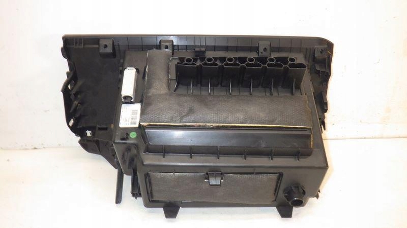 Бардачок правий пасажира накладка під  консоль bmw x1 f48 9359327 Недорого