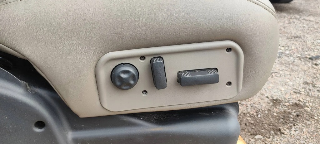 фото №6, Сидіння правий пасажира hummer h2 2003-2007