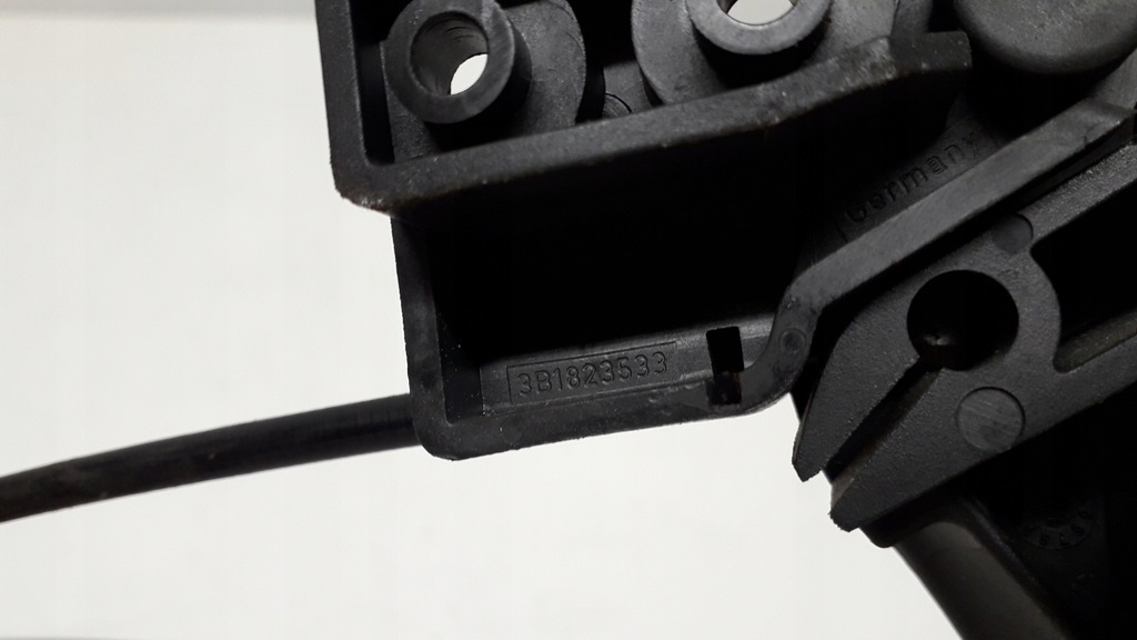 фото №6, Skoda superb i 1 01-08 трос капот тягa