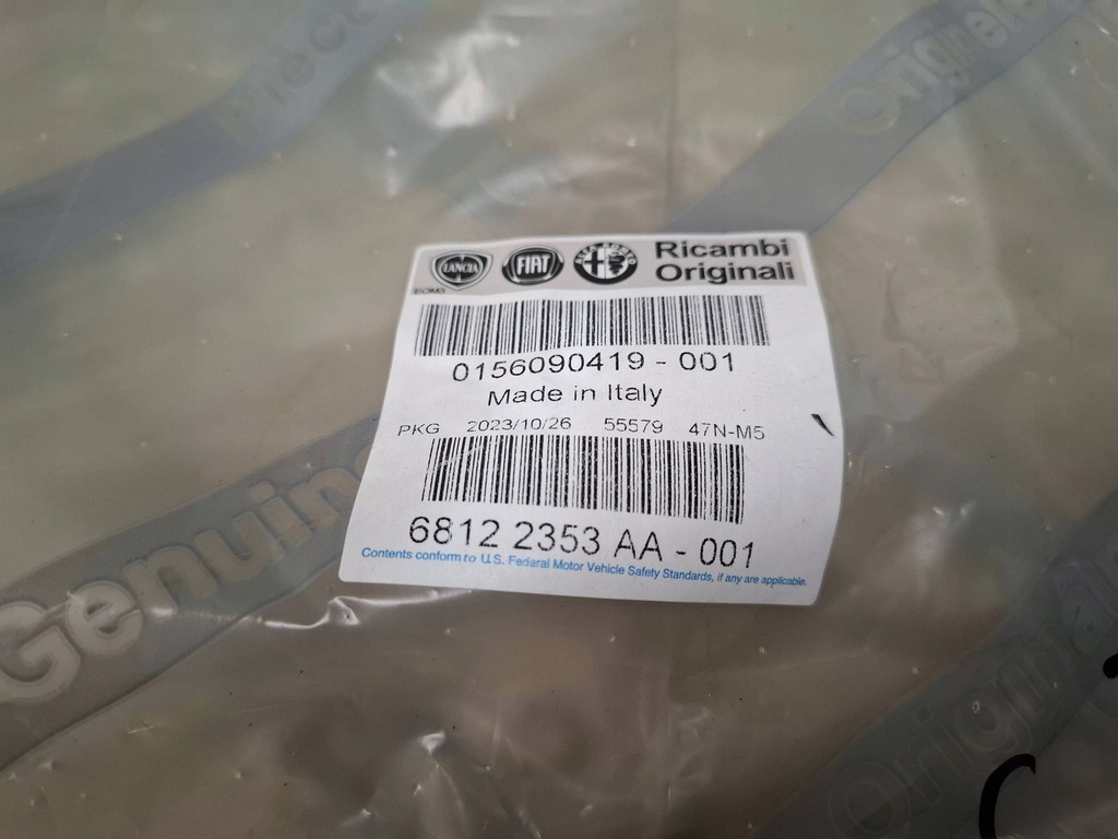 фото №7, Решётка радиатора решётка w бампер правая 156090419 alfa romeo giulietta 2010-