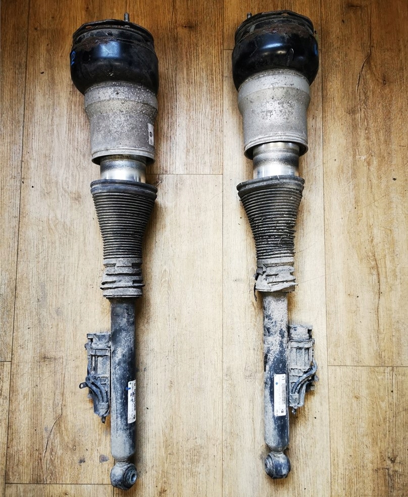 фото №1, Mercedes s-klasa w222 s350 3.0 cdi airmatic амортизатор правий задня