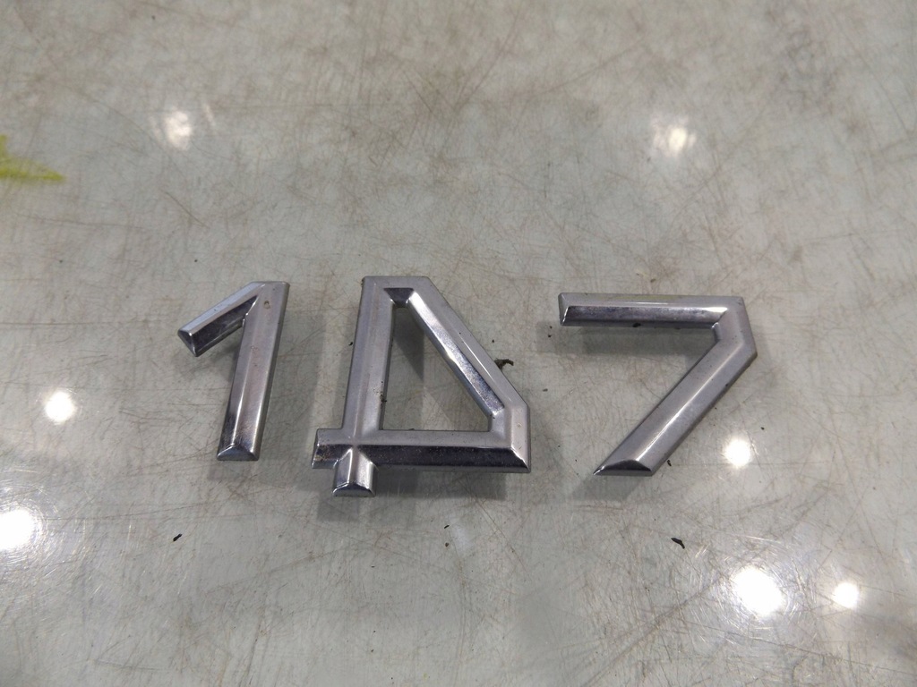 фото №1, Alfa 147 lift logo эмблема крышки