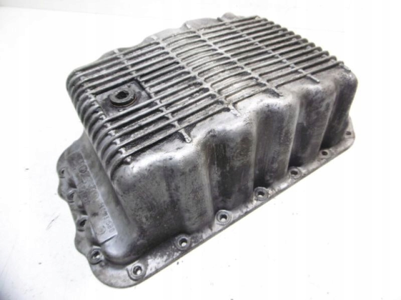 Volvo 343 345 340 360 піддон масляна 1,6d 399668 Ціна