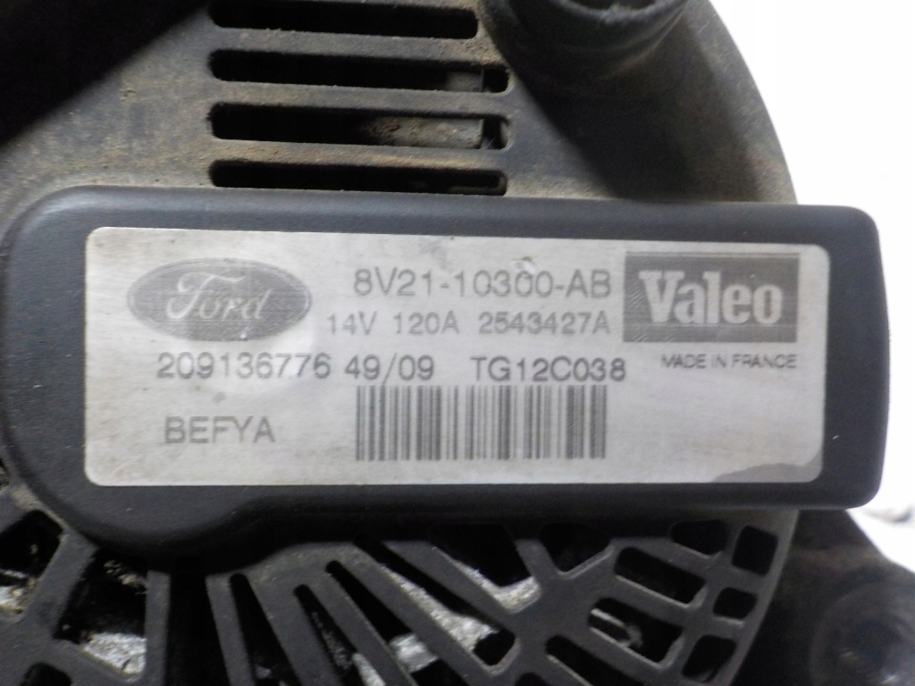 Ford fiesta mk7 2009r. 1.4 tdci генератор 8v21-10300 Оригинал