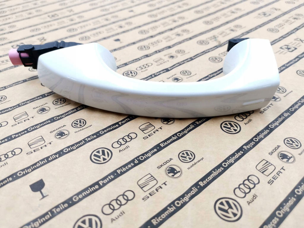 фото №1, Nowa org ручка наружная дверь vw arteon 3h l0k1