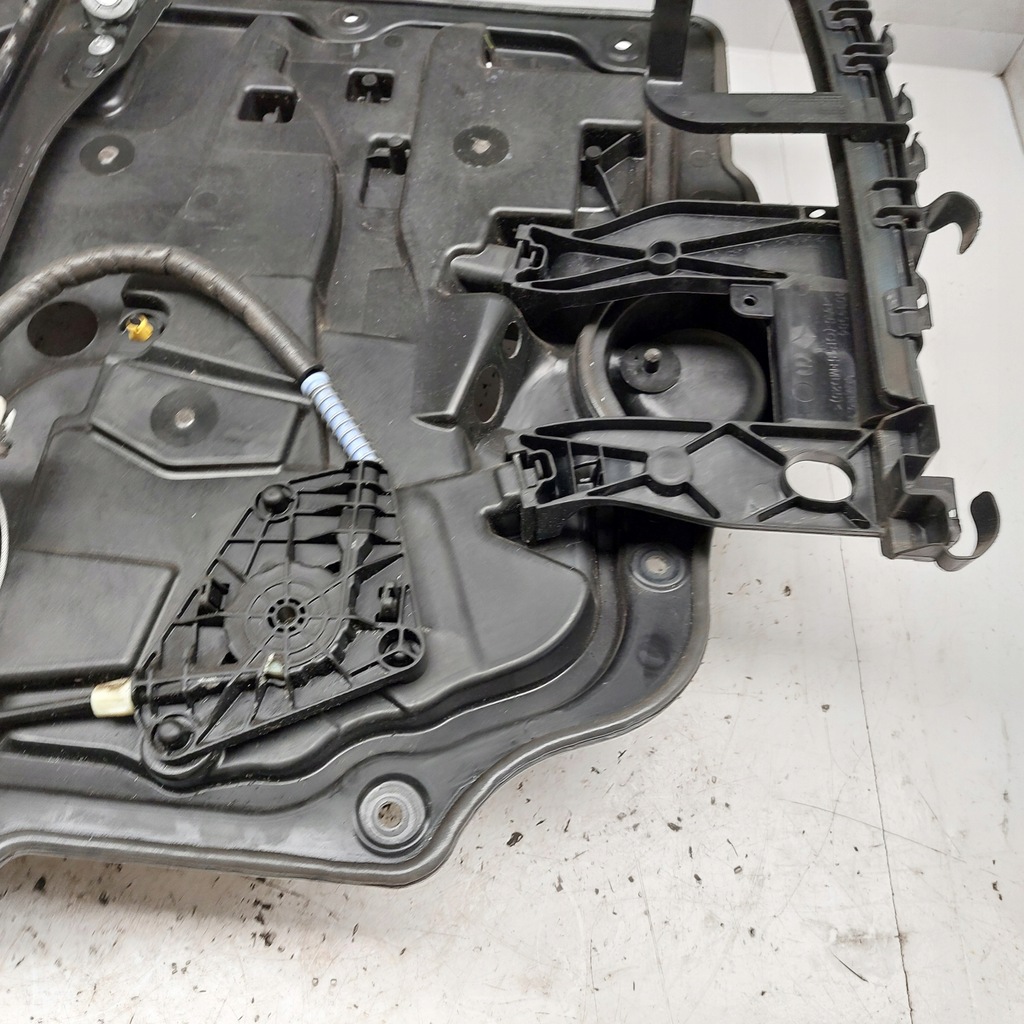 фото №11, Chrysler pacifica механизм подъемник стекло правый перед 3040965