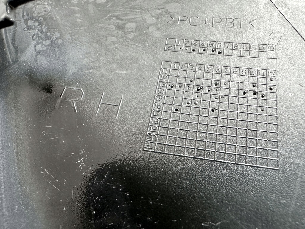 фото №10, Молдинг впуск ґрати права audi rs6 4g lift - спойлер