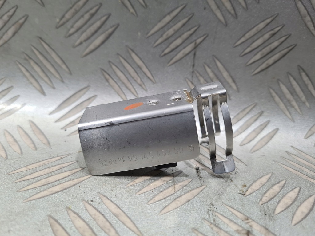 фото №1, Защита форсунки adblue opel combo e 1.5 cdti