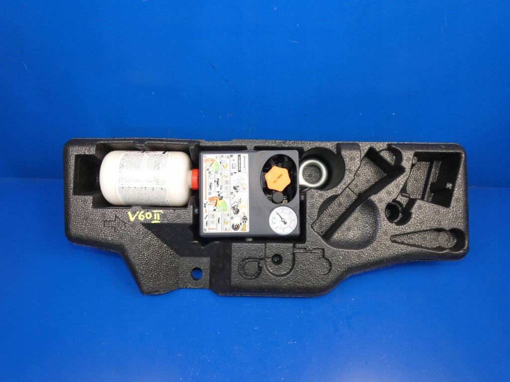 фото №1, Volvo v60 ii 18- пенополистирол вкладыш багажника компрессор