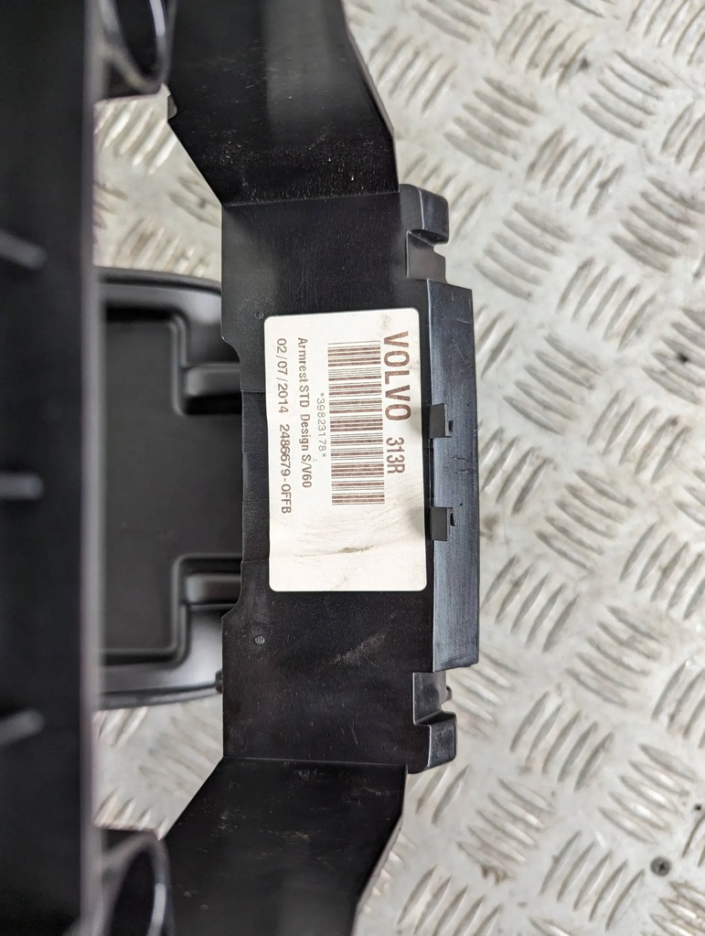 фото №8, Volvo s60 ii v60 i 2010-2018 подлокотник туннель среднего