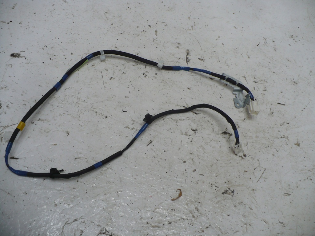 фото №1, Шланг кабель антенны lexus ct200h