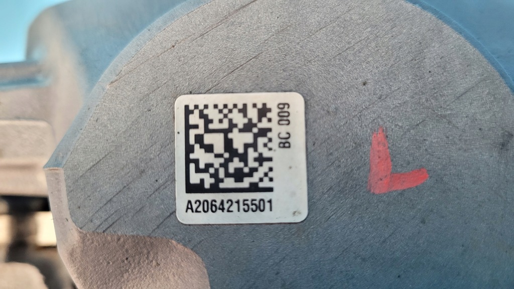 фото №12, Mercedes w206 c220 21r суппорт тормозной левый перед a2064215501