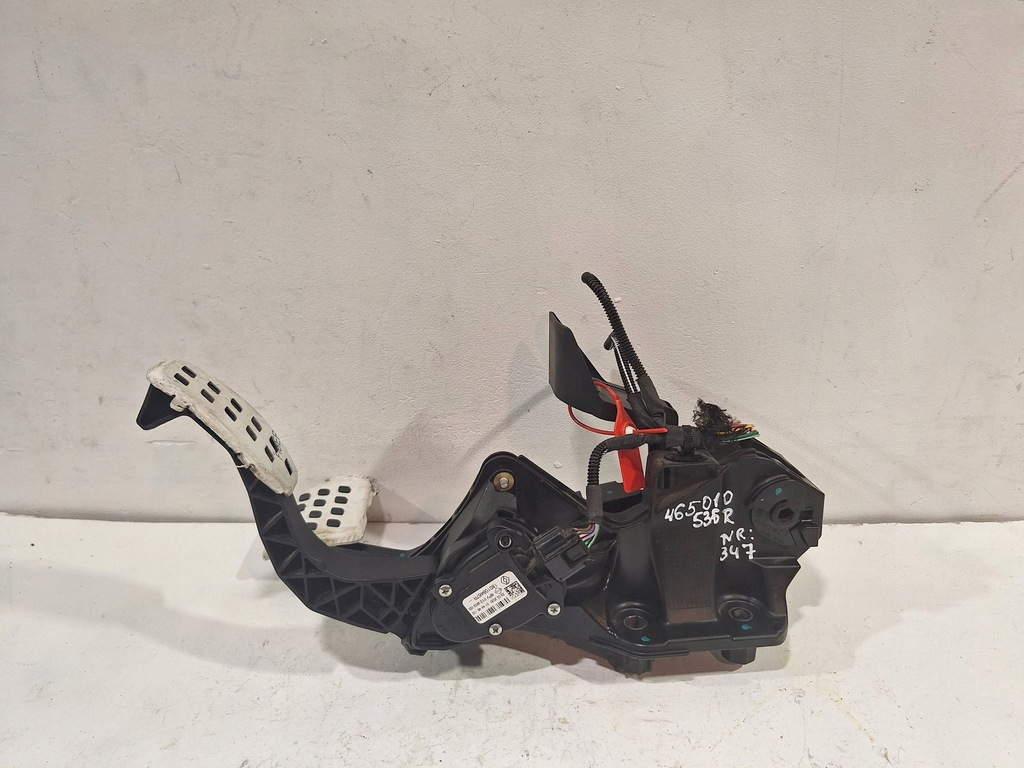 фото №1, Потенціометр педаль газу гальма 180108467r renault clio v 1.0 tce