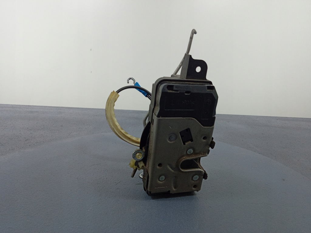 фото №5, Opel zafira b замок дверь перед левый 13210748