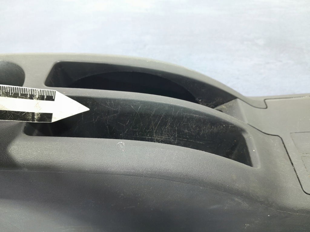 фото №10, Toyota yaris ii туннель средний 58910-0d010