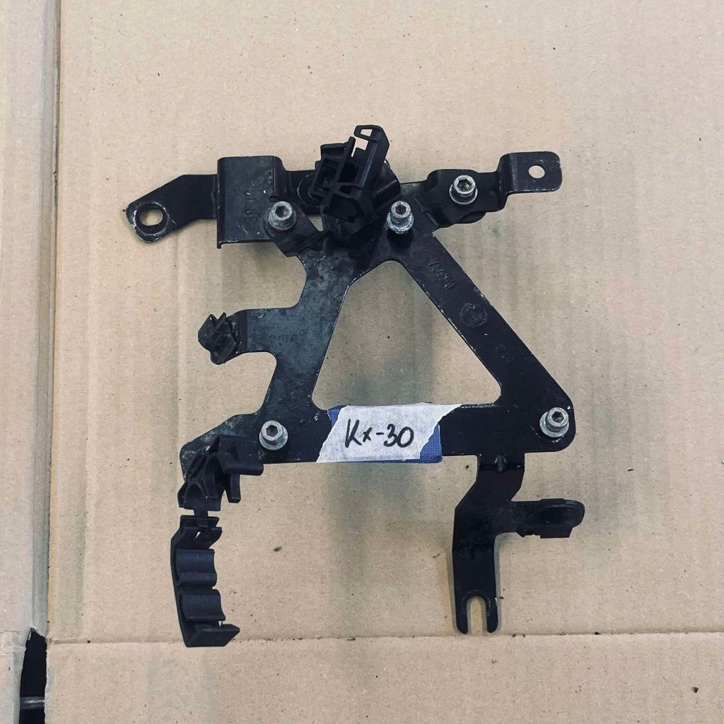 фото №1, Каркас блок управления - alfa romeo stelvio