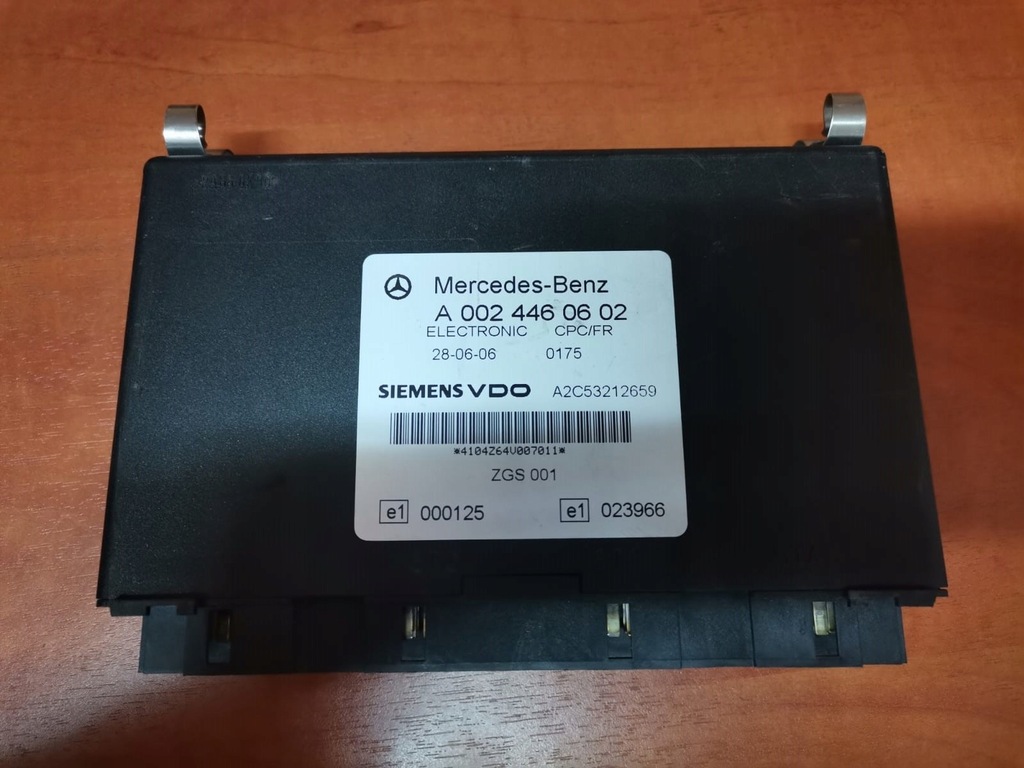 фото №1, Mercedes actros блок керування модуль cpc-fr a0024460602