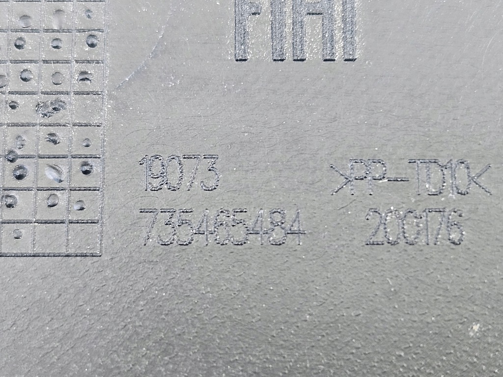 фото №1, Fiat 500 abarth бампер перед решітка хром