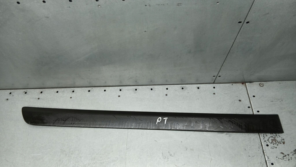 фото №1, Молдинг двері права задня volvo s60 i 00-09r 8650022