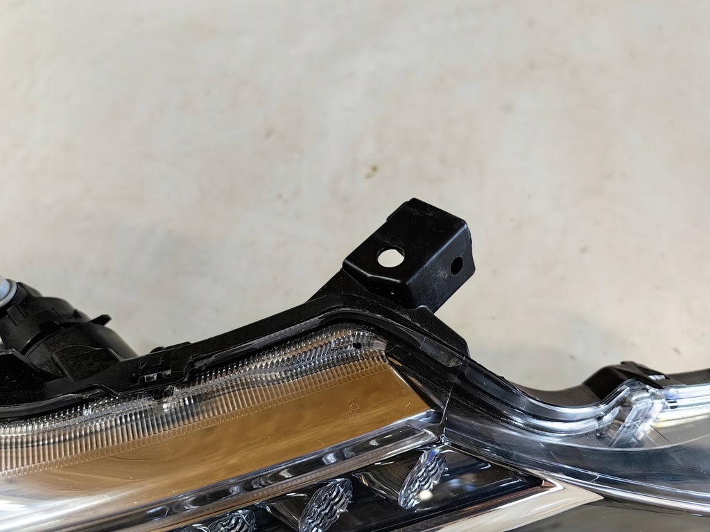 фото №5, Toyota auris ii- лампа лінза led права polecam