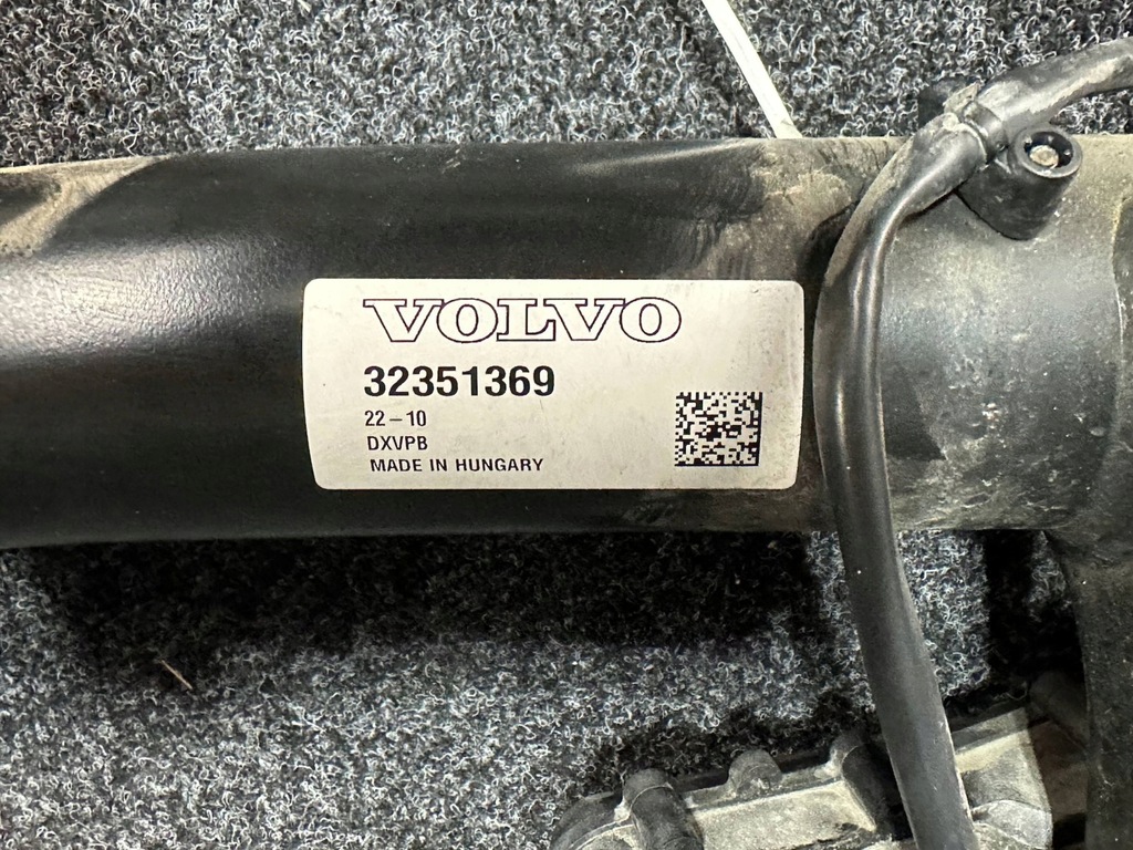 фото №6, Volvo xc60 ii hak буксирувальний оригінал 32351369