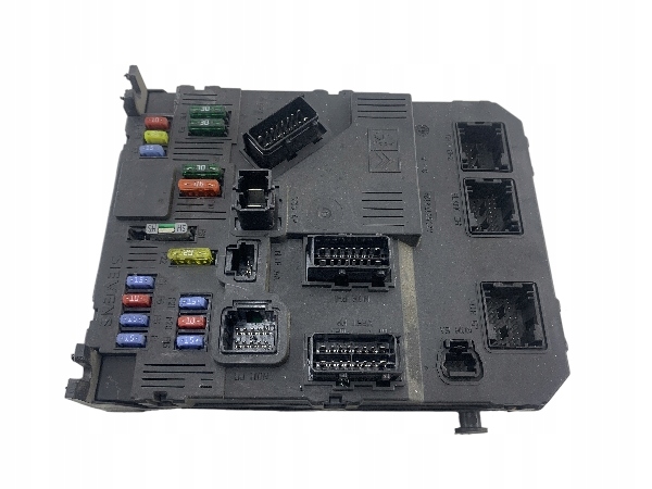 фото №1, Peugeot 206 коробка предохранителей модуль bsi 9657999780