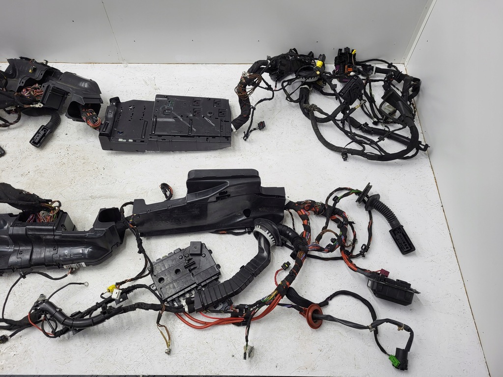 фото №8, Жгут салона mercedes w213 e-klasa