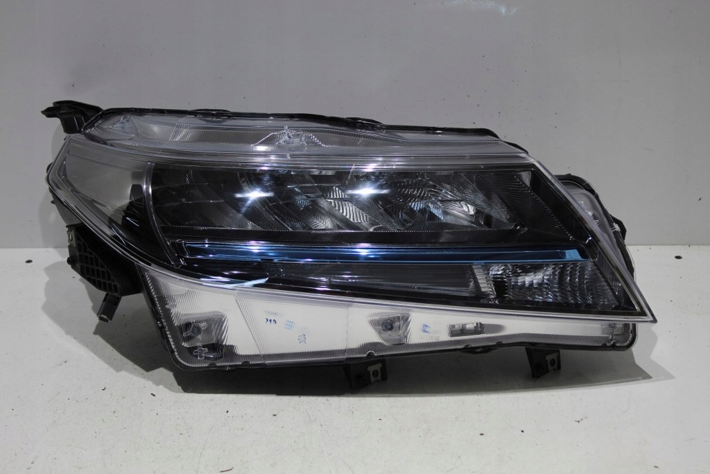 фото №1, Suzuki vitara iii lift full led правий ідеальний стан