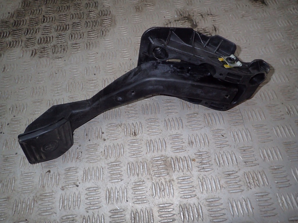 фото №1, Alfa romeo stelvio педаль тормоза накладка кронштейн каркас