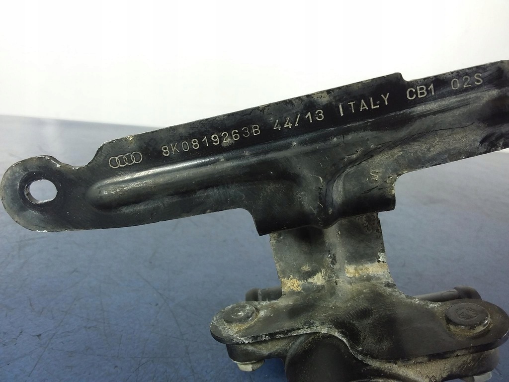 фото №4, Audi a4 b8 2.0 tdi электроклапан wody 4h0121671d