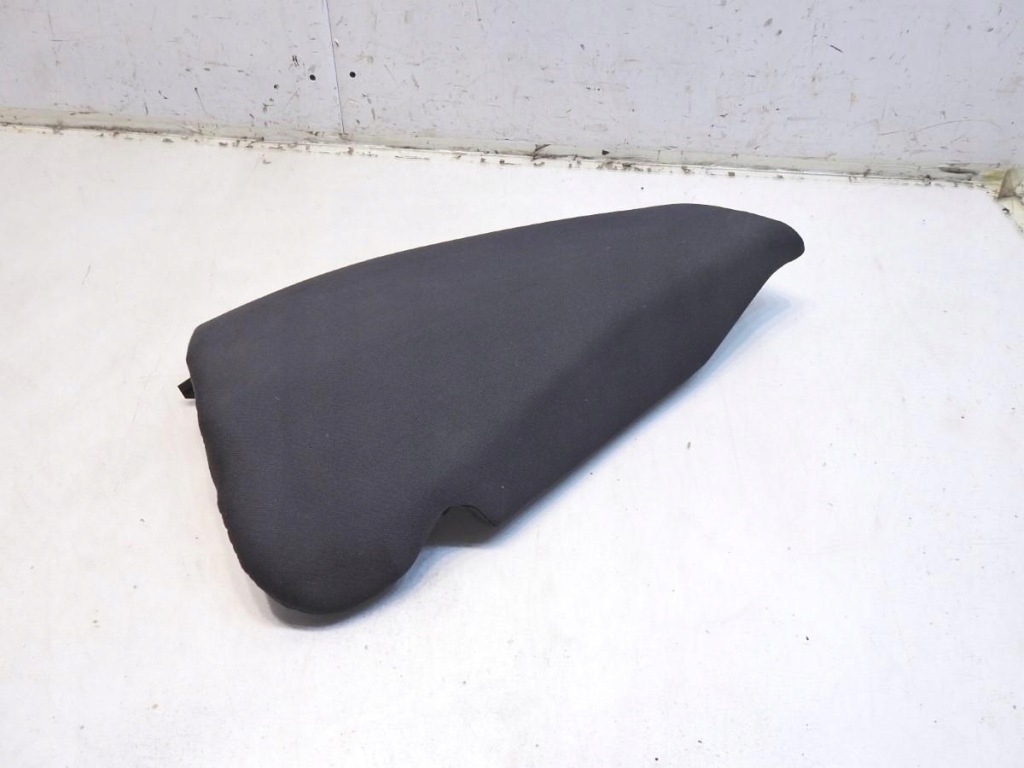 фото №7, Обшивка сиденье правый задняя bmw 3 e91 7118806