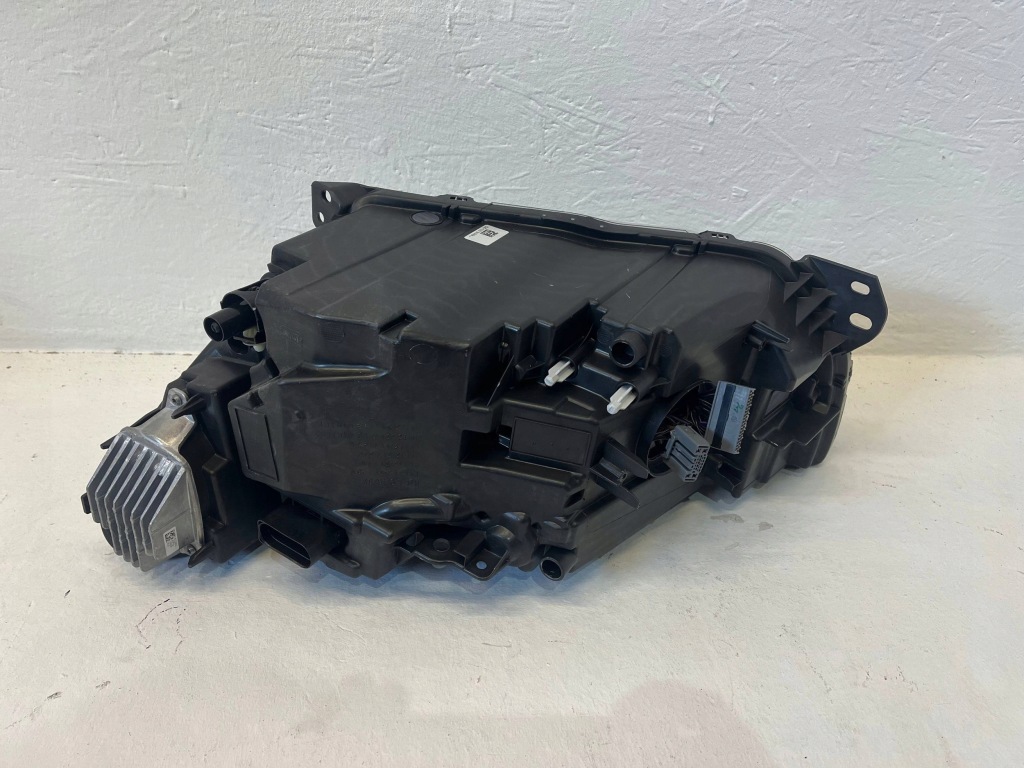 Купити Volvo xc40 фара правий full led 18 - 24