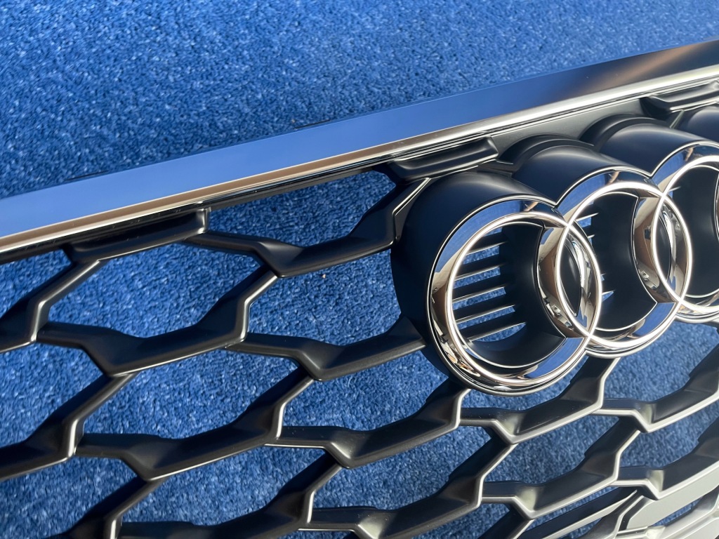 Купить Audi q3 2 решётка  радиатора решётка радиатора 83f853651b хром s-line