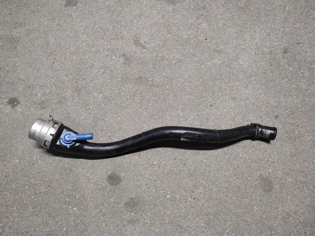 Купити Porsche 911 991 carrera cayenne труба патрубок заливна горловина пального