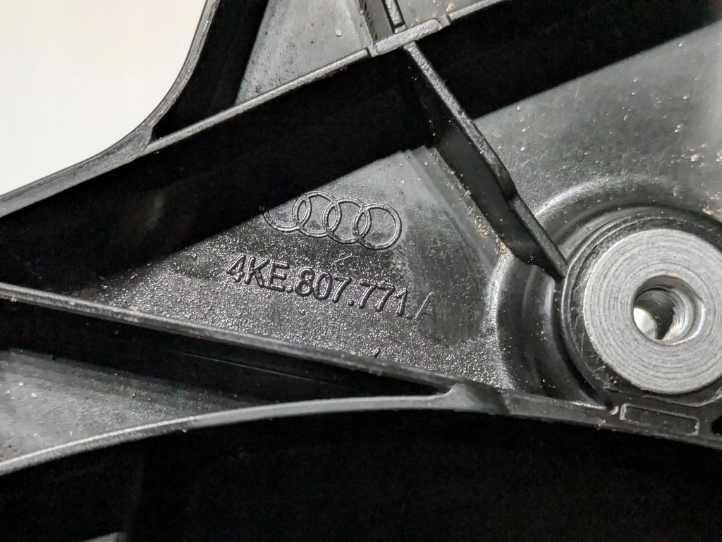 фото №14, Канал повітря перед audi e-tron 4ke807771