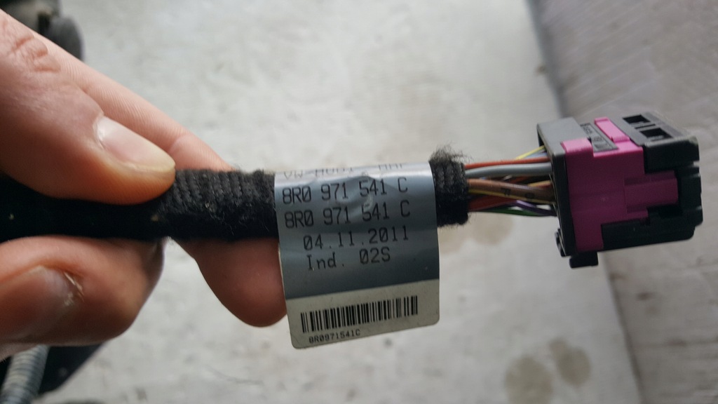 фото №11, Hak буксирувальний audi q5 8r0800495e + джгут 8r0971541c демонтаж