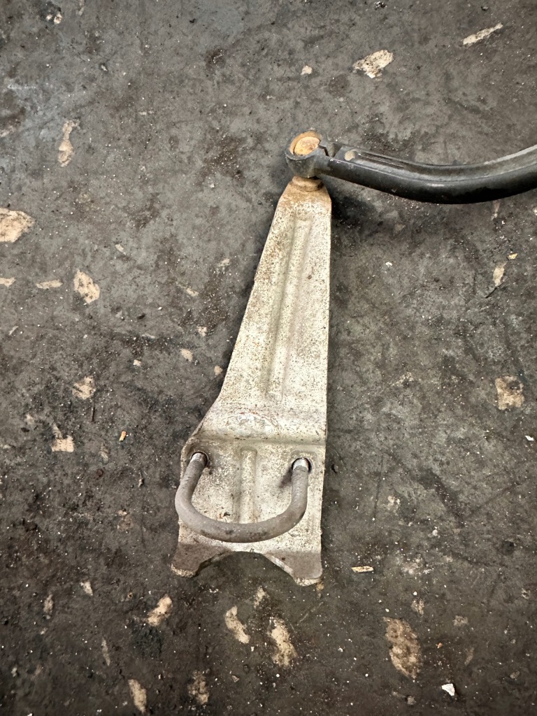 фото №5, Mercedes c klasa w204 датчик вирівнювання ксенонових лампа перед фари