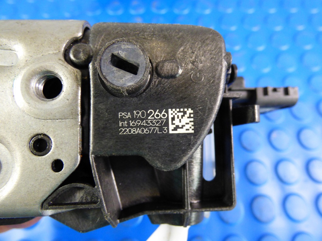 фото №5, Замок дверь правый левый задняя 6pin peugeot 301