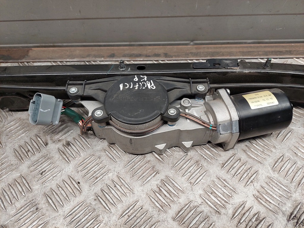 фото №9, Chrysler pacifica 68186017aea ліва інше