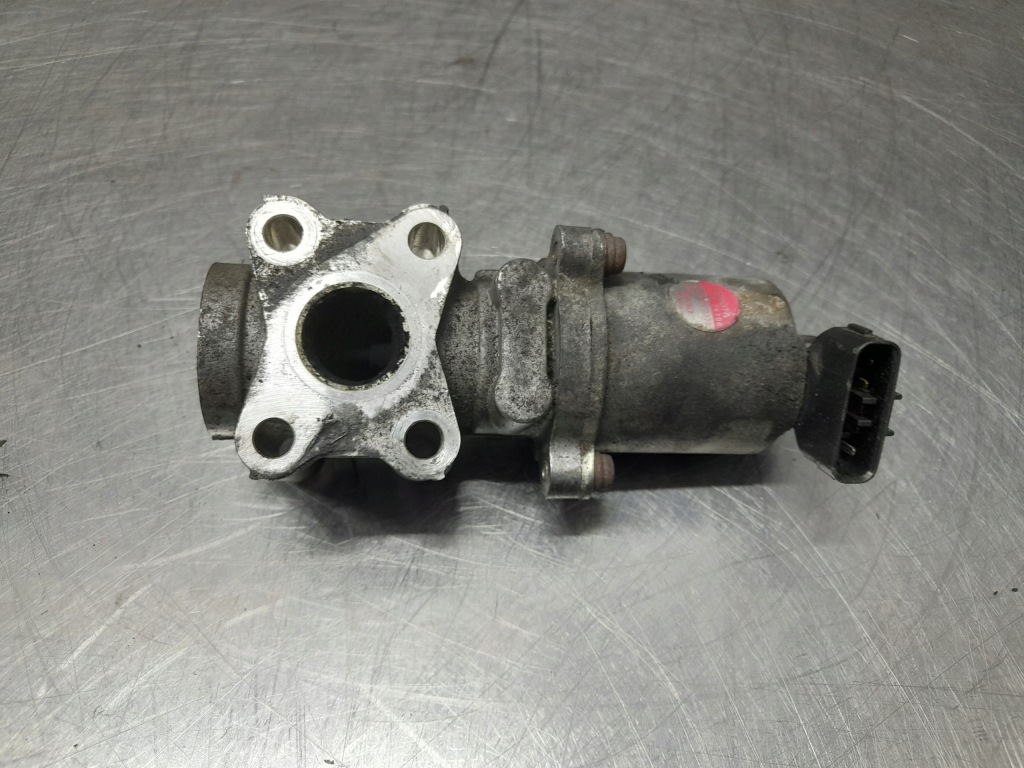 Купити Lexux 2.2 d4d клапан egr 25620-26100