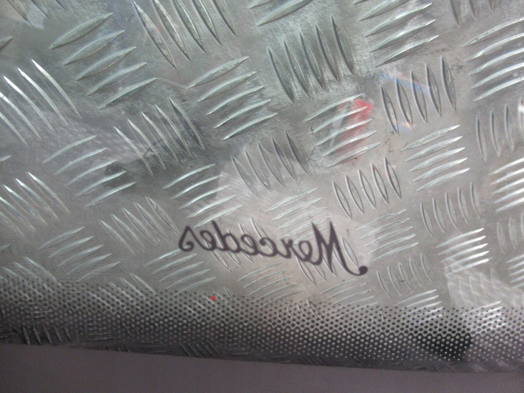 фото №5, Mercedes w206 c-klasa sedan скло перед передня 22rok as1