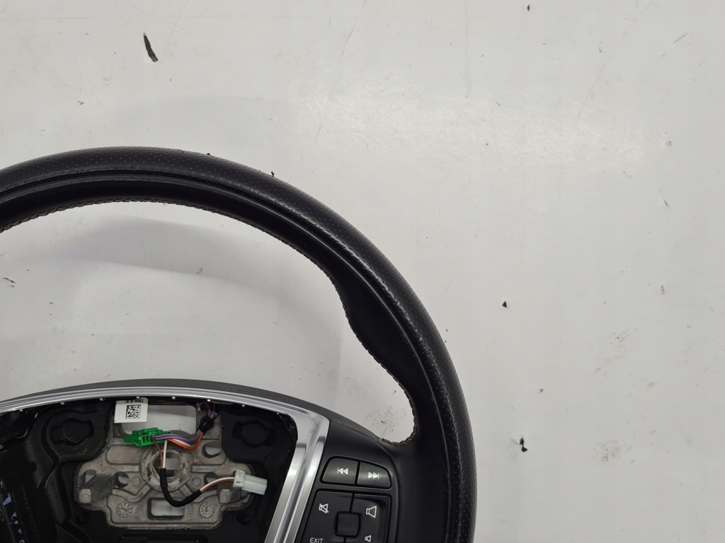 фото №3, Volvo v40 ii r-design 12-19 воздуховод