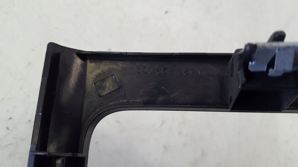 фото №12, Попільничка декори kpl vw passat b6