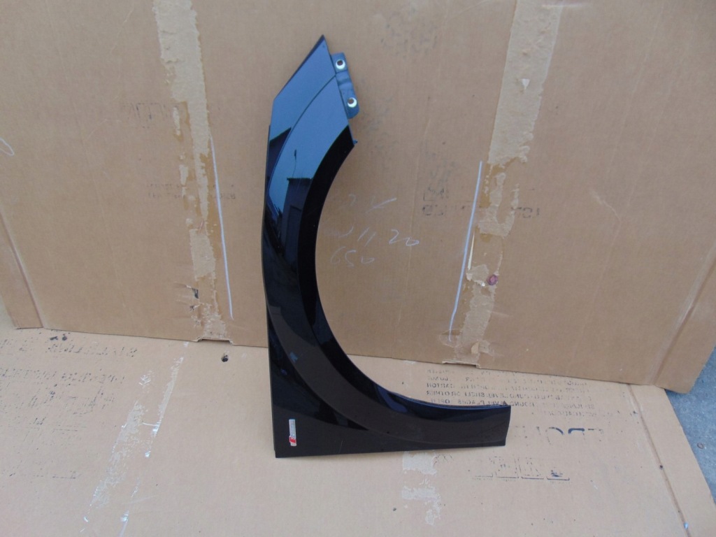 фото №1, Крила правий перед audi tt 8s0821118a