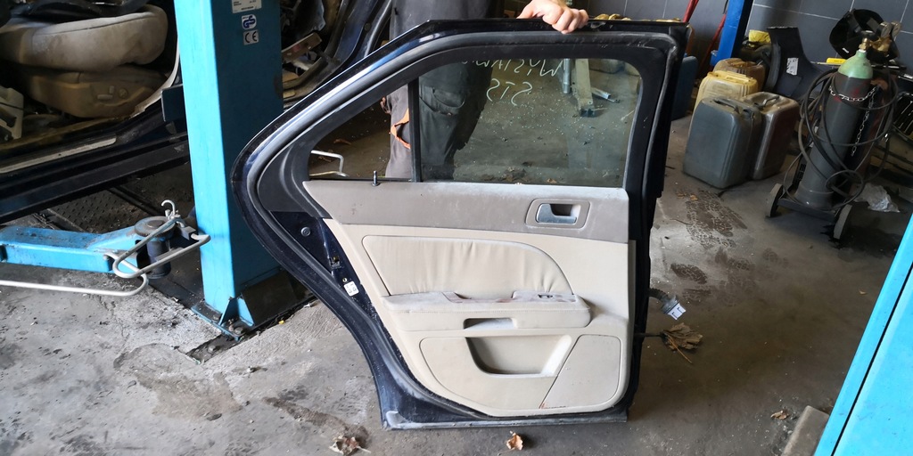 фото №8, Cadillac sts двері лівий задня ліва задні