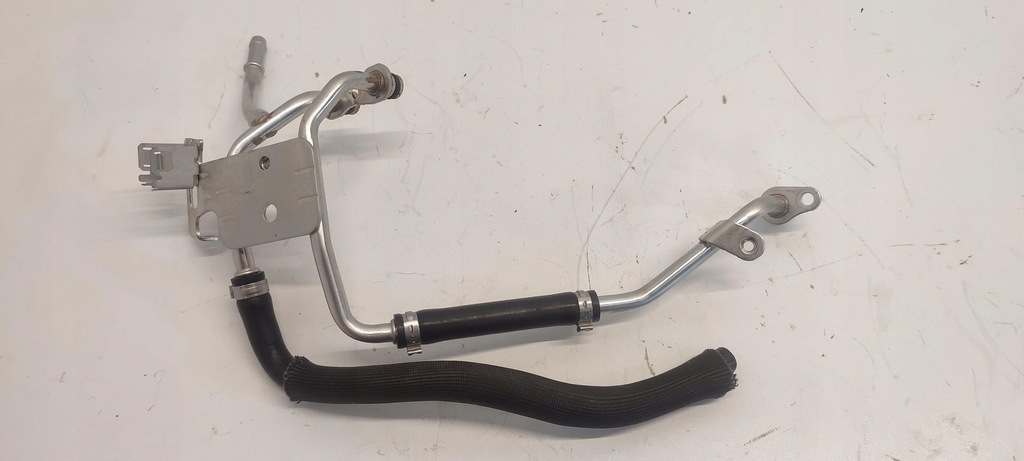 фото №1, Mercedes w247 трубка масла турбины a2822009500