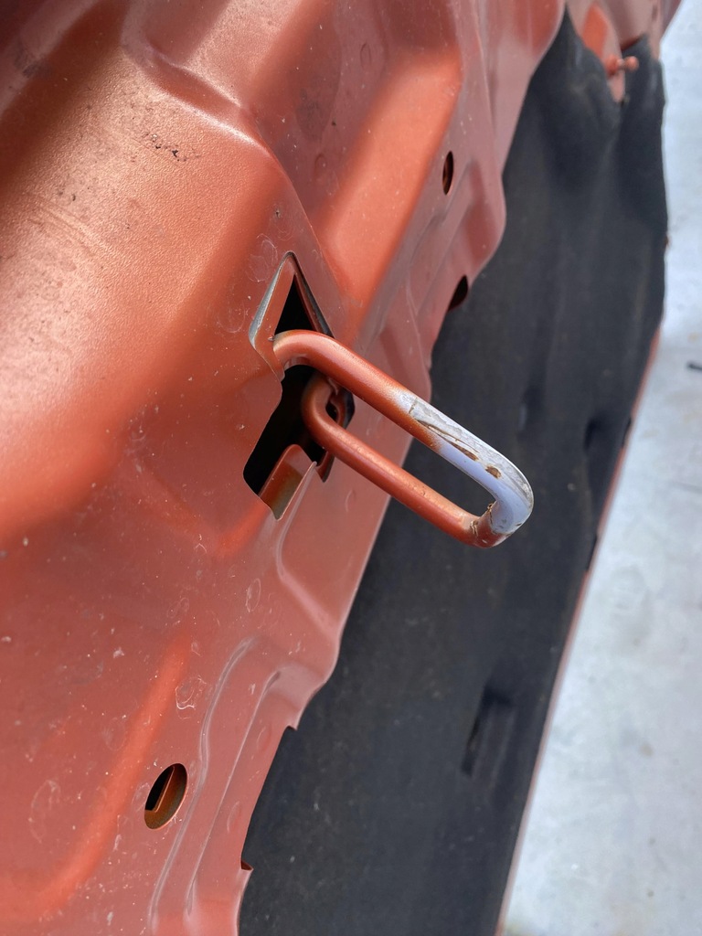 фото №9, Dacia duster ii 2023 капот